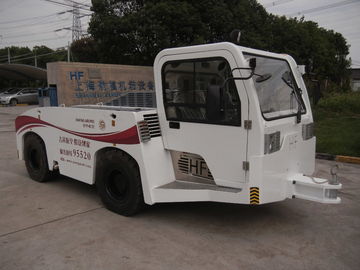 China Dauerhafter Flugzeug-Schleppseil-Traktor HFDQY6160, Zugstange-Zug des Flugzeug-Schleppseil-Schlepper-160 KN fournisseur