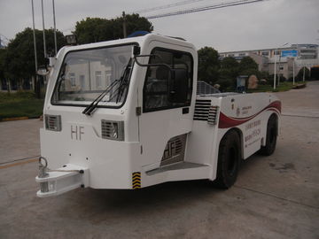 China Sicherheits-Flugzeug-Schleppseil-Traktor 192000 Kilogramm maximale Schleppen-Kapazitäts-einfache Wartungs- fournisseur